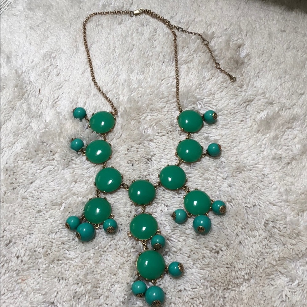 Statement necklace